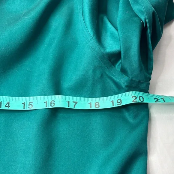 💚 Chico’s Emerald Green No Iron Cotton Tunic Button Top Women’s Size 1 Large 💚 - Picture 12 of 14